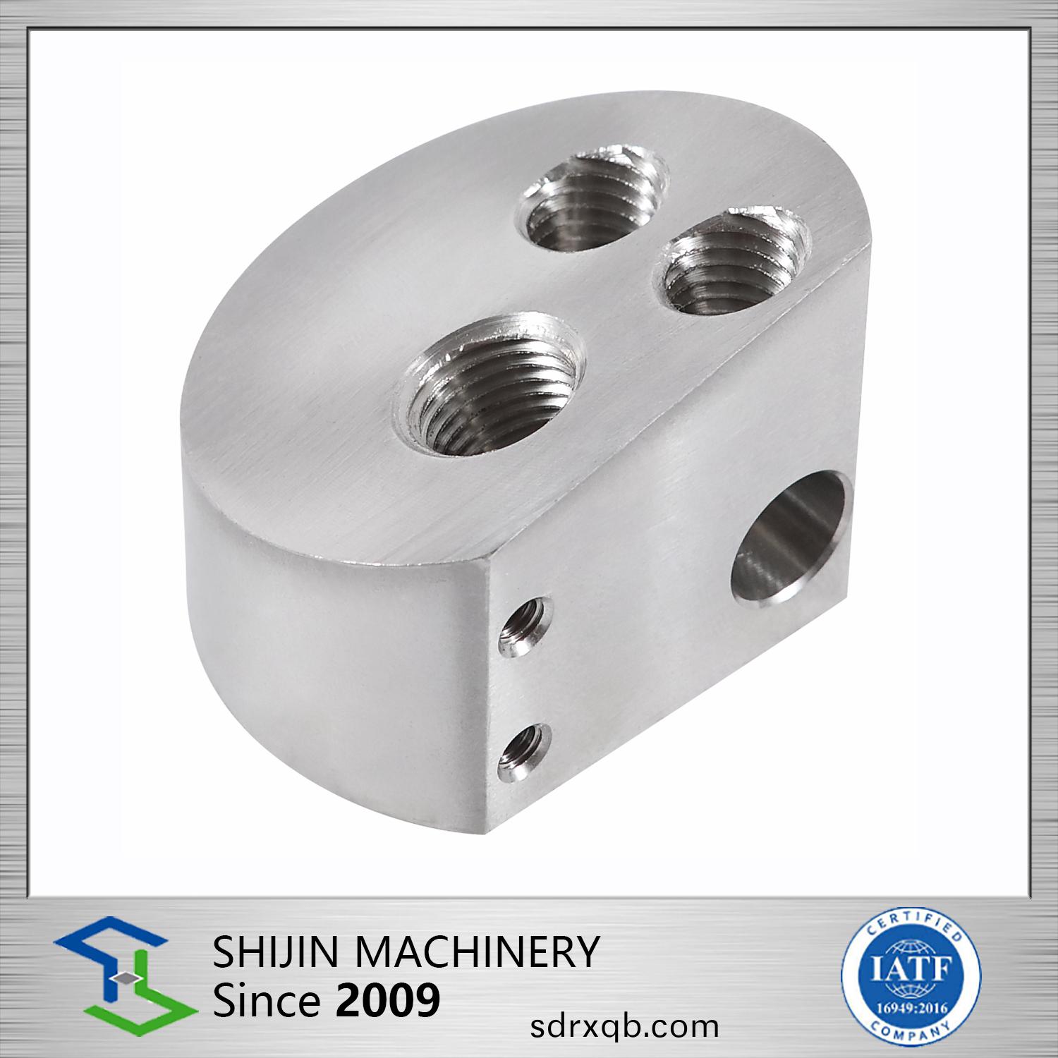 風(feng)電(dian)行業(yè)(ye)-非標(biao)定(ding)製(zhi)閥塊(kuai)/閥(fa)體(ti)2，角度(du)2